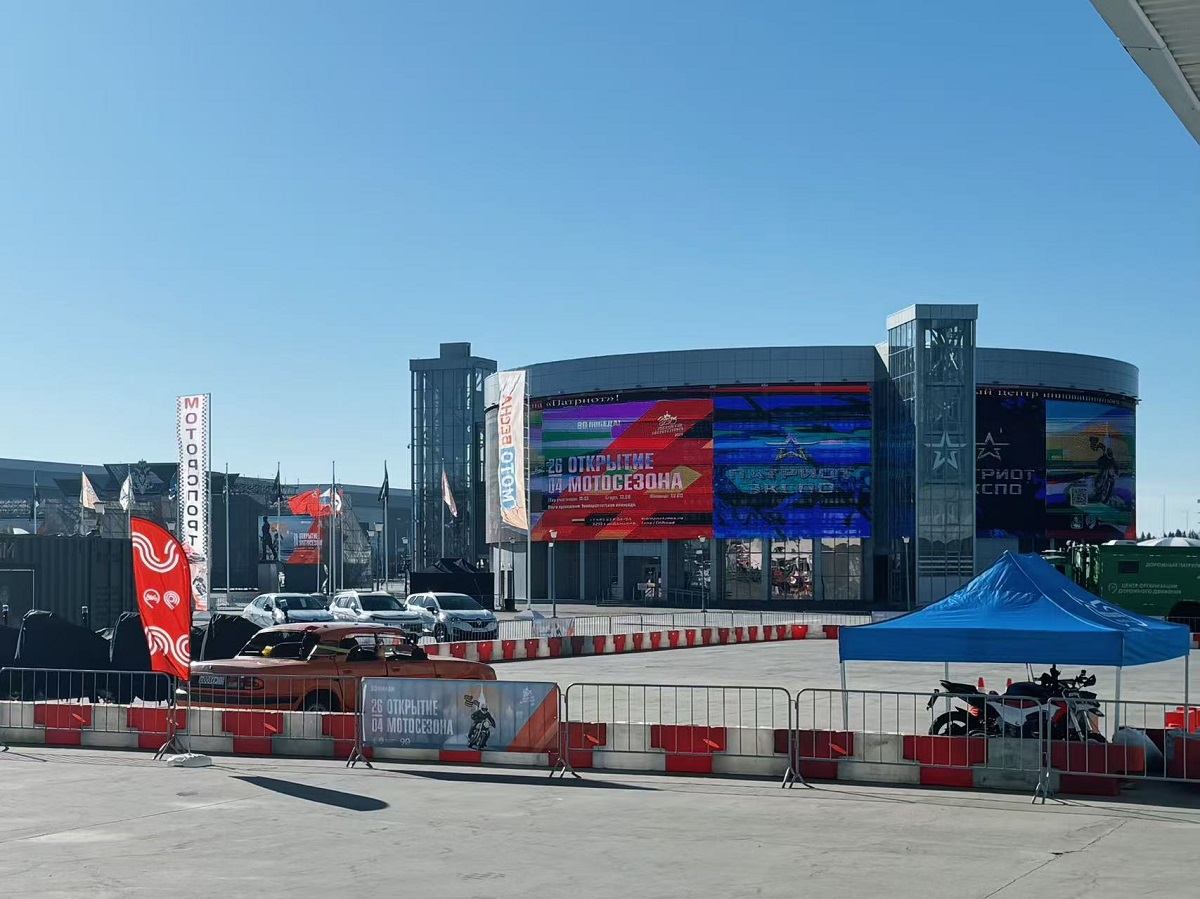 Hangyi mang giải pháp đi xe thân thiện với gia đình đến Velokult 2025 ở Moscow